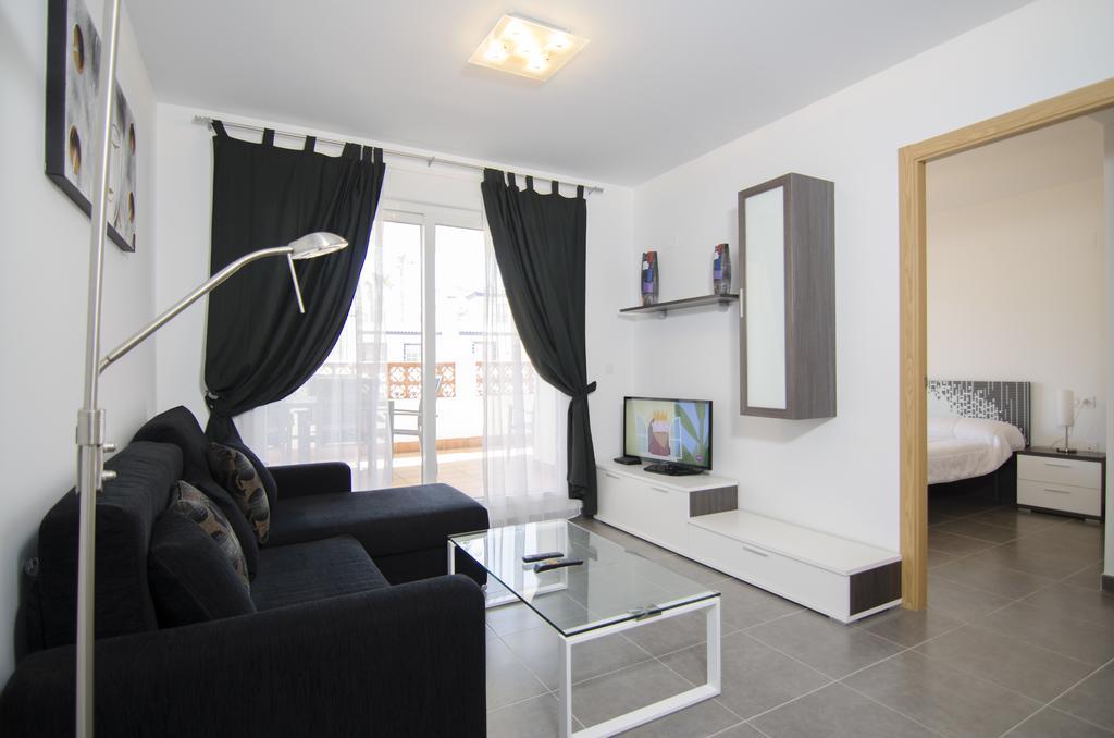 Residencial Linnea Sol By Mar Holidays Orihuela Eksteriør bilde
